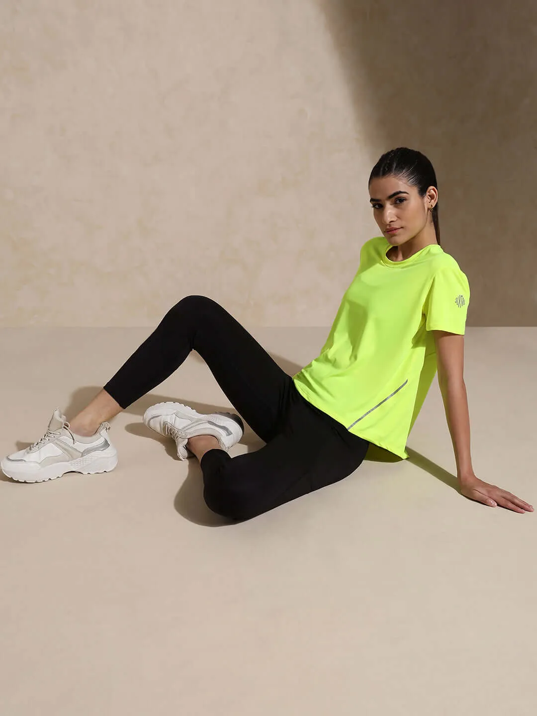 Aero TraqDry Tee Safety yellow