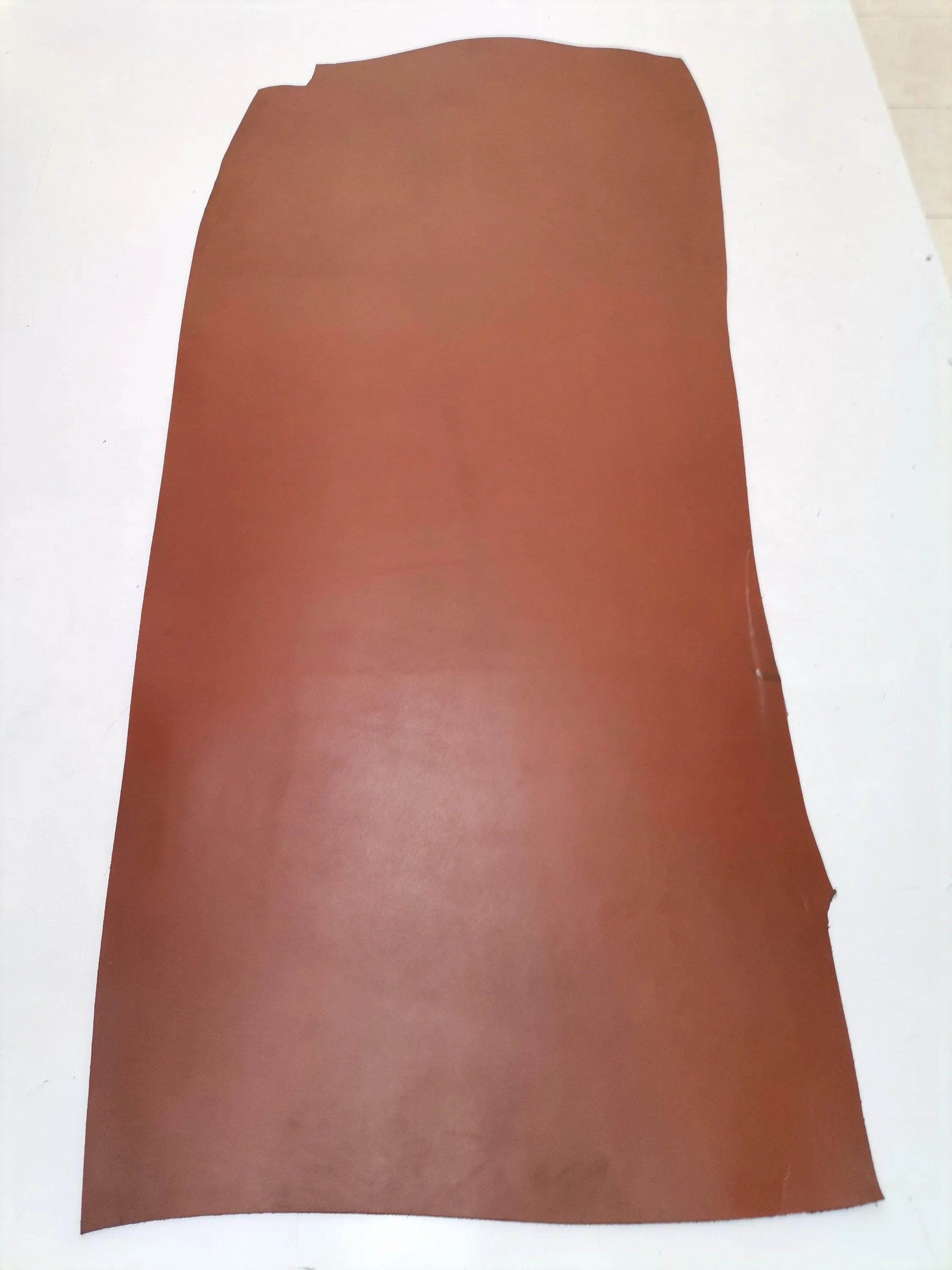 Belting Leather, Genuine cowhide for belts and leather collars   thickness 3.4-3.6mm (8-9 oz)