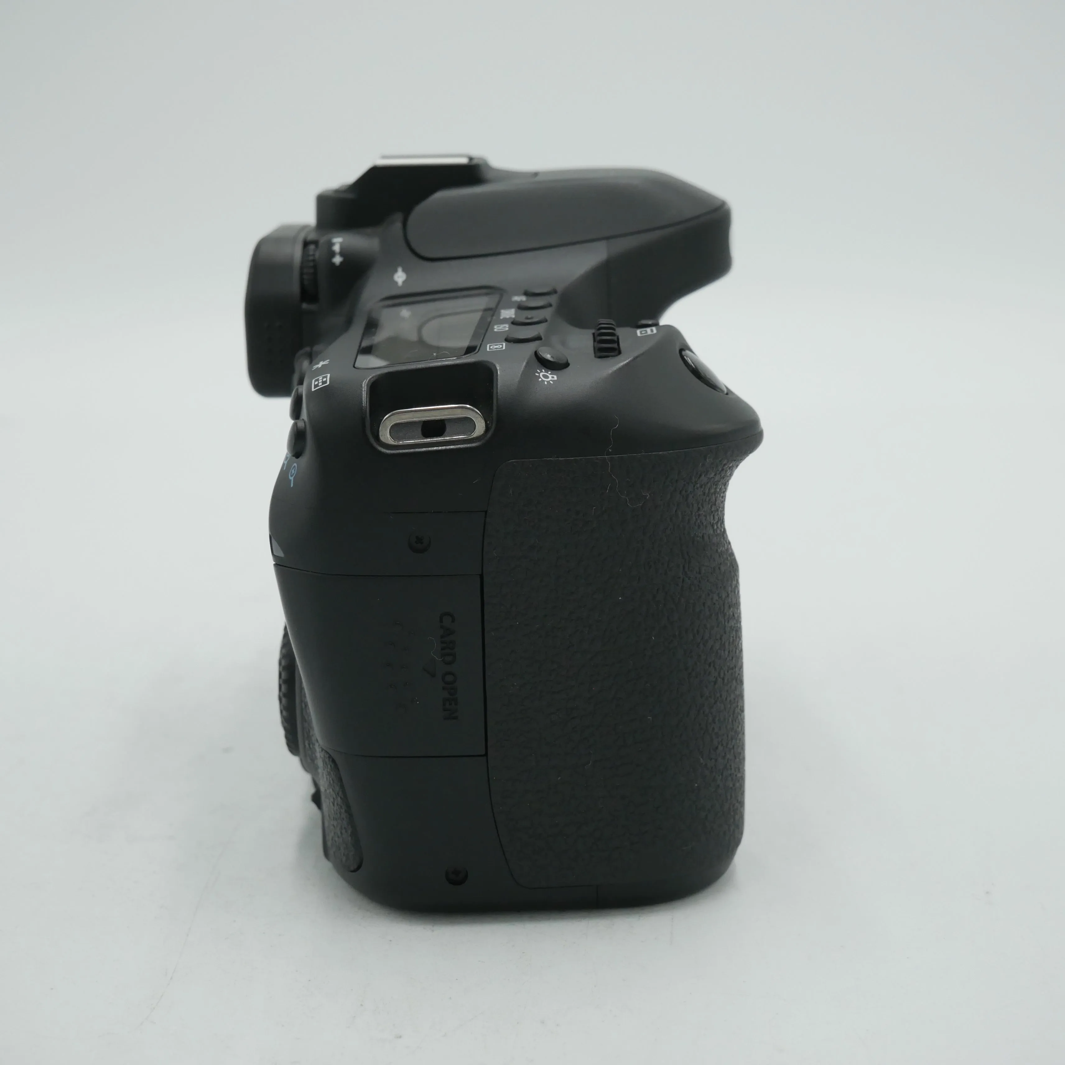 Canon EOS 80D DSLR Camera (Body Only) *USED*