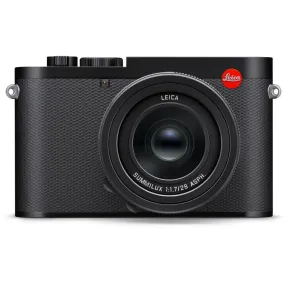 Leica Q3 Digital Camera | Black Paint Finish